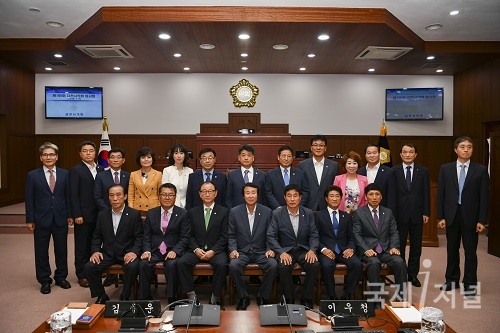 김천시의회 제8대 의장단 선출 , 임시회 개회