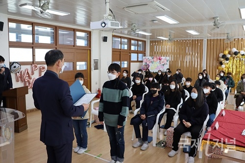 청도 화양초등학교, 제73회 졸업식