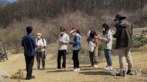 국립백두대간수목원, 국민이 참여하는 전시원 조성